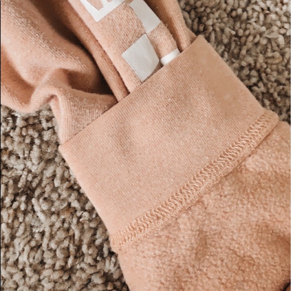 Vans pink cropped sweatshirt🌸 - Picture 5 of 6